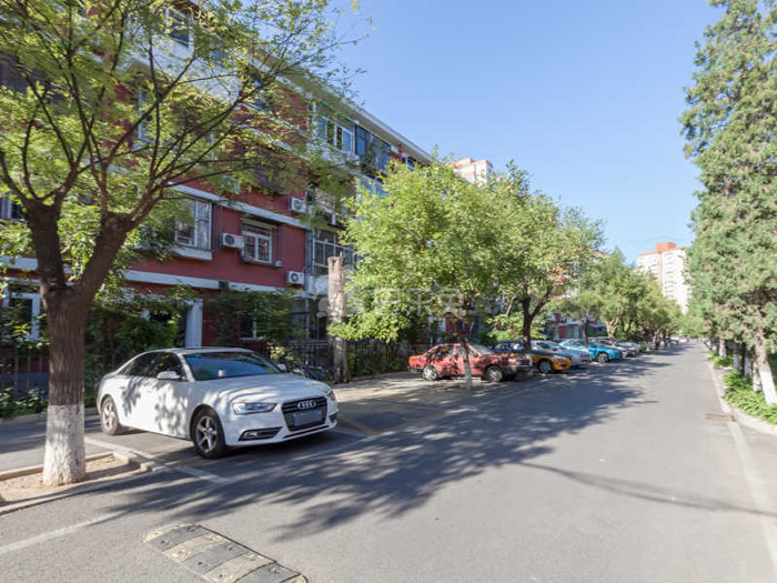 朝陽(yáng)區(qū)北沙灘換紗窗卷簾隱形紗窗維修換紗網(wǎng)