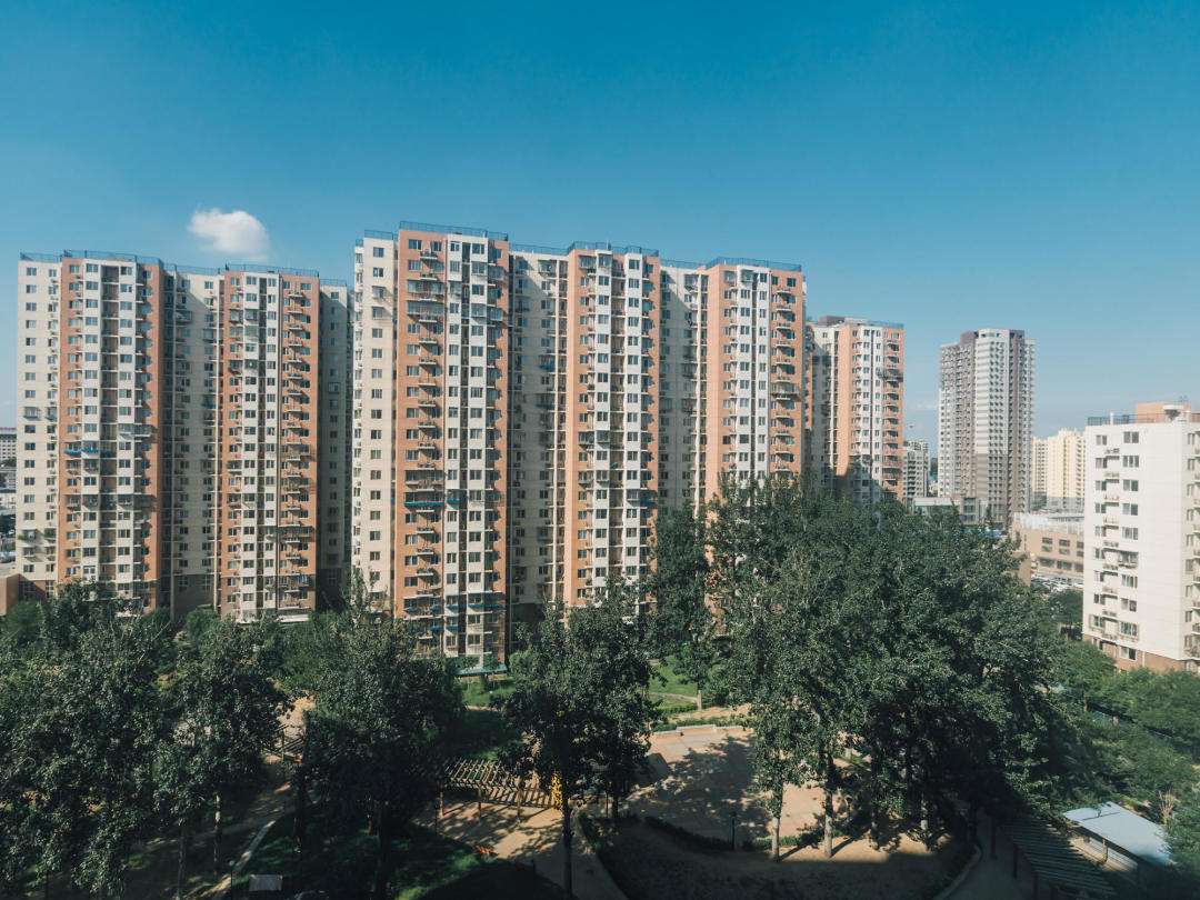 朝陽(yáng)區(qū)東壩附近小區(qū)街道附近空調(diào)清洗