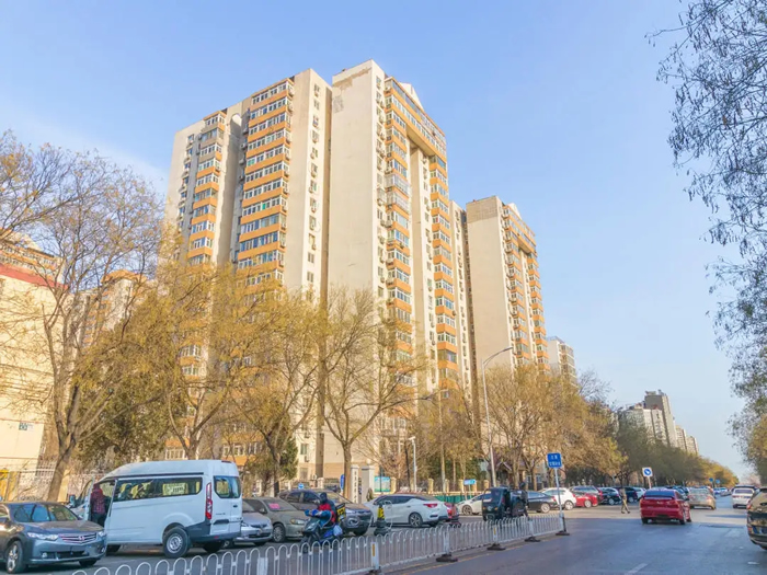 朝陽(yáng)區(qū)石佛營(yíng)街道周邊小區(qū)周師傅清洗熱水器