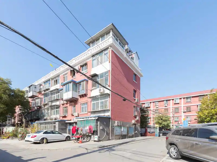 朝陽區(qū)垡頭街道周邊及附近小區(qū)周師傅清洗熱水器