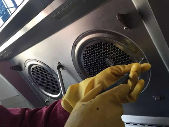 通州清洗油煙機(jī)-上門清洗家用抽油煙機(jī)服務(wù)